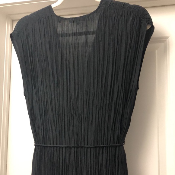 vince. Micro Pleated Dress - Picture 9 of 11